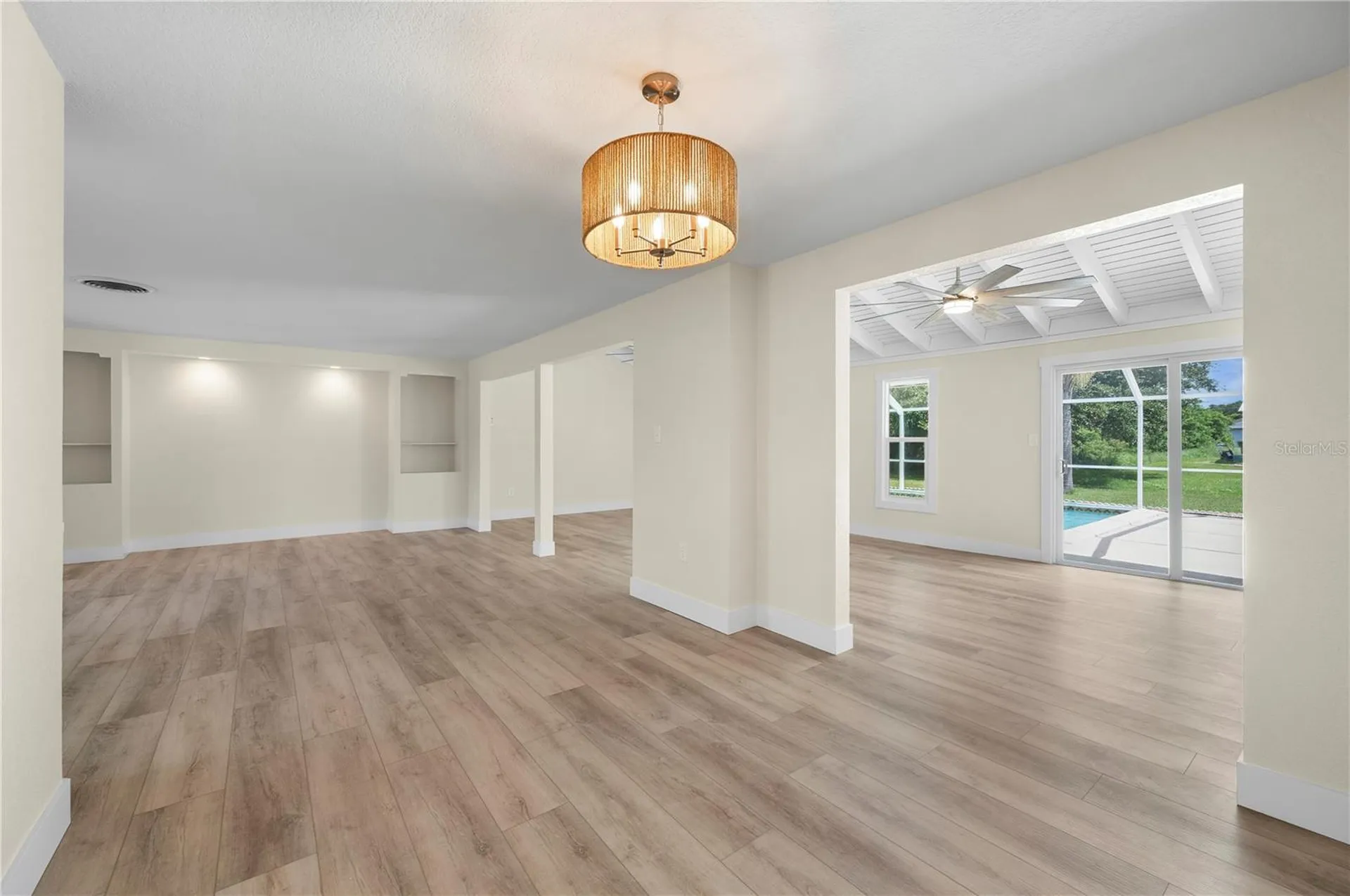542 Lakehurst Avenue NW Port Charlotte FL 33952