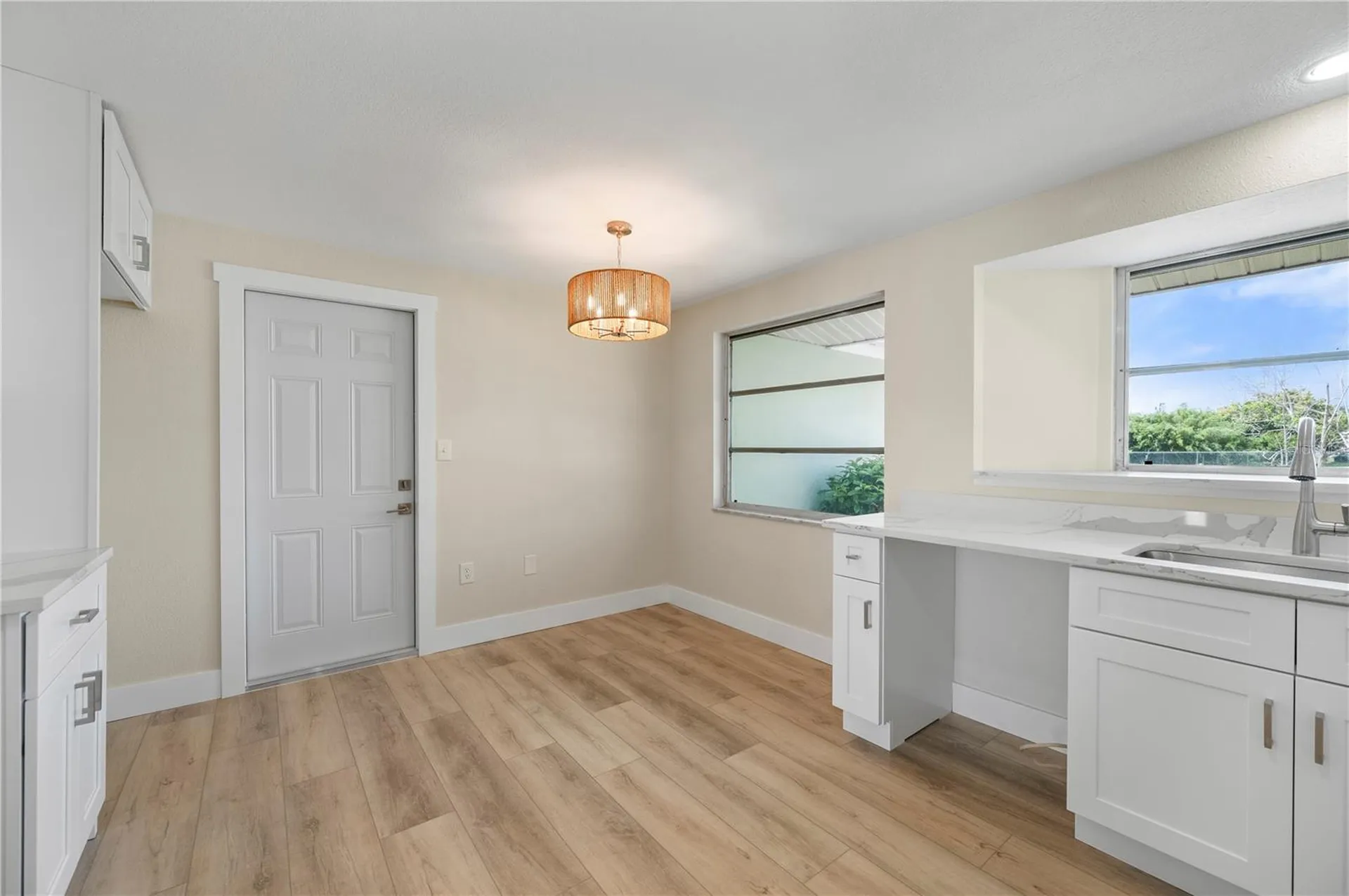 542 Lakehurst Avenue NW Port Charlotte FL 33952