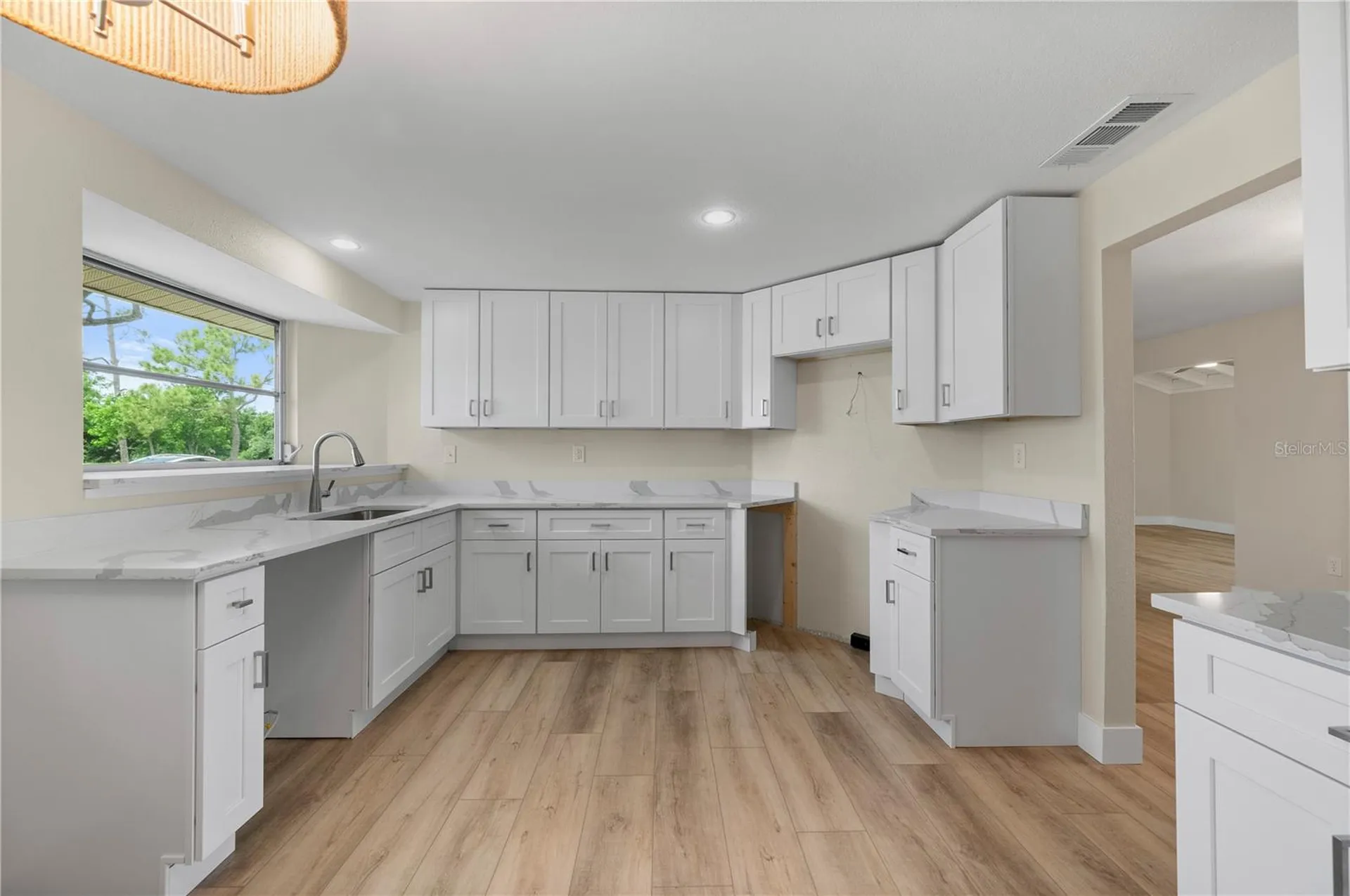 542 Lakehurst Avenue NW Port Charlotte FL 33952