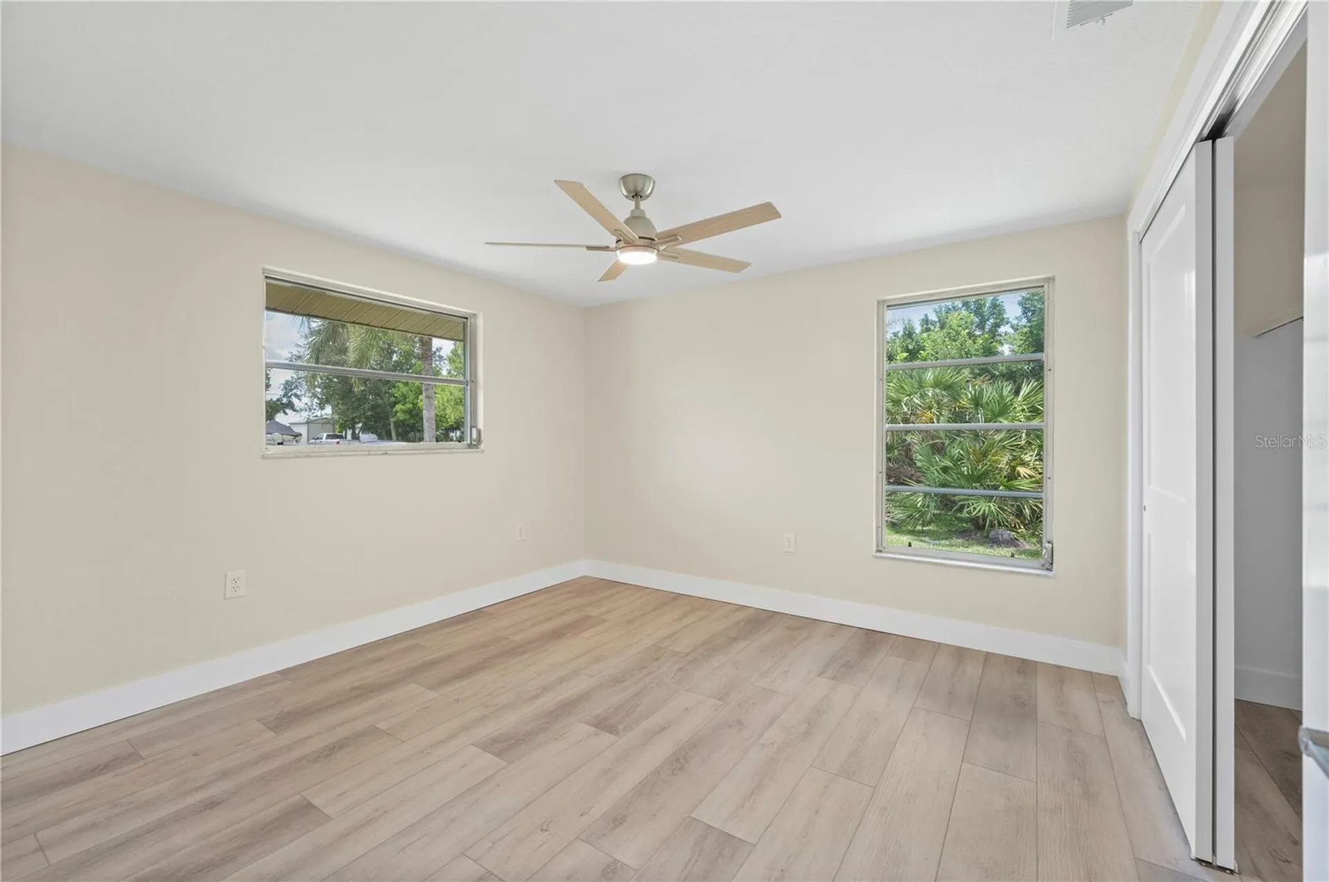 542 Lakehurst Avenue NW Port Charlotte FL 33952