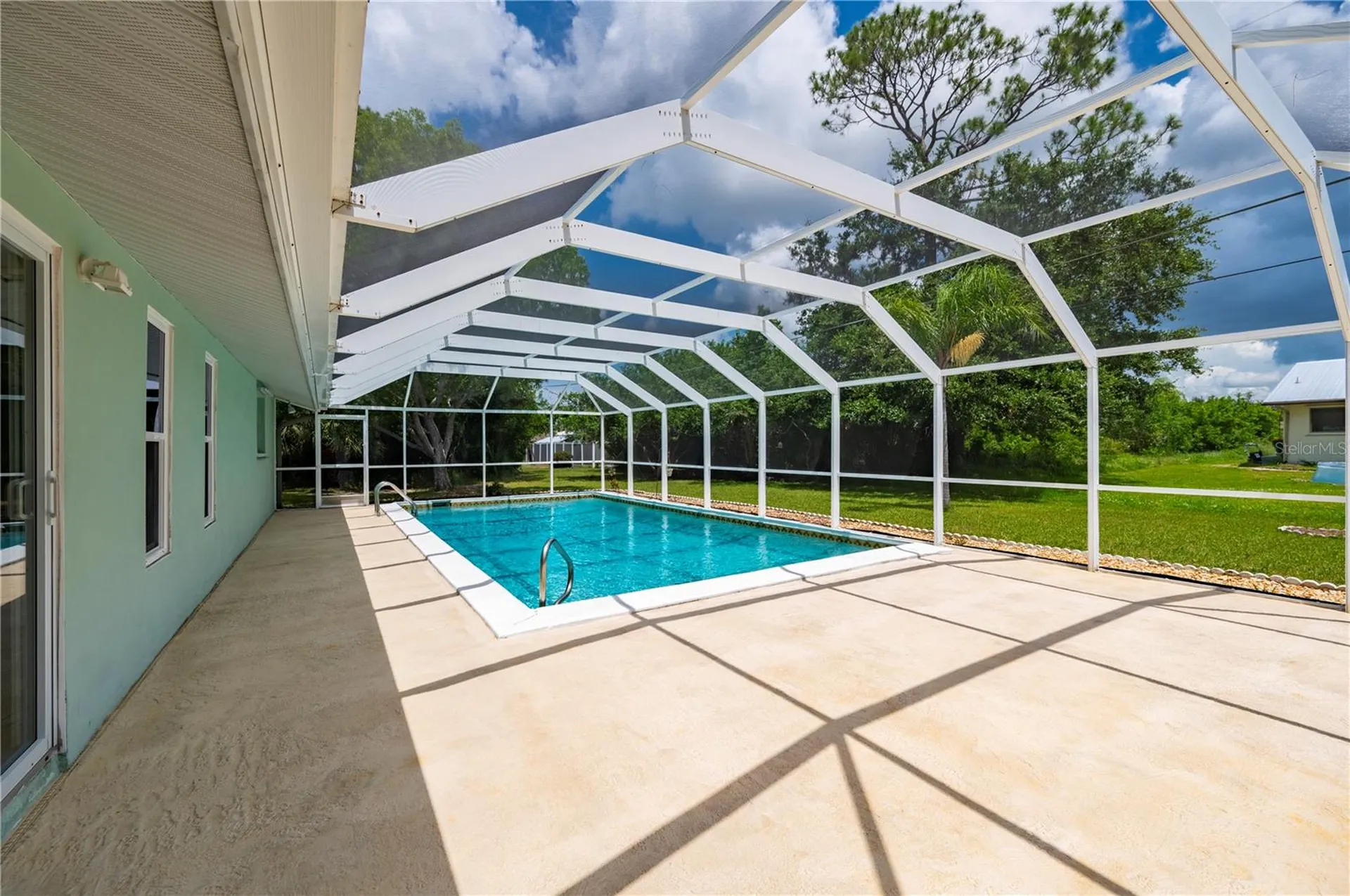 542 Lakehurst Avenue NW Port Charlotte FL 33952
