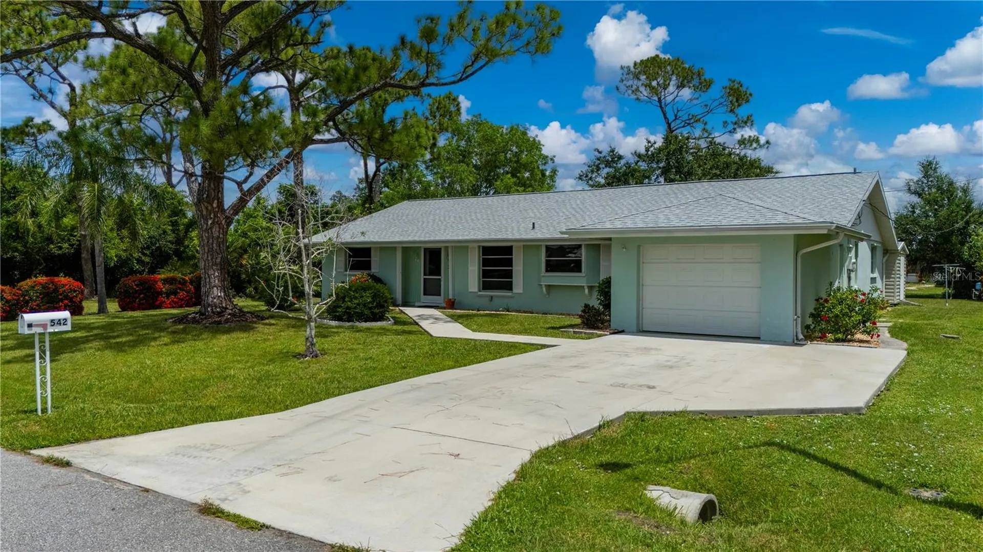 542 Lakehurst Avenue NW Port Charlotte FL 33952