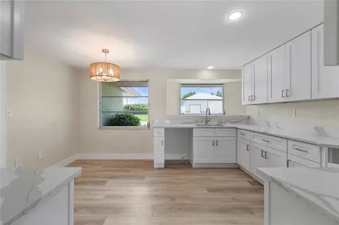 542 Lakehurst Avenue NW Port Charlotte FL 33952