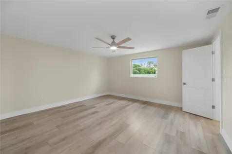 542 Lakehurst Avenue NW Port Charlotte FL 33952