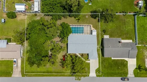 542 Lakehurst Avenue NW Port Charlotte FL 33952