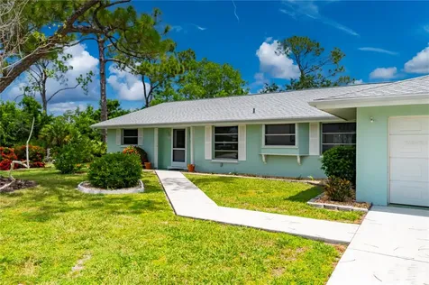 542 Lakehurst Avenue NW Port Charlotte FL 33952