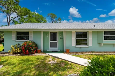 542 Lakehurst Avenue NW Port Charlotte FL 33952