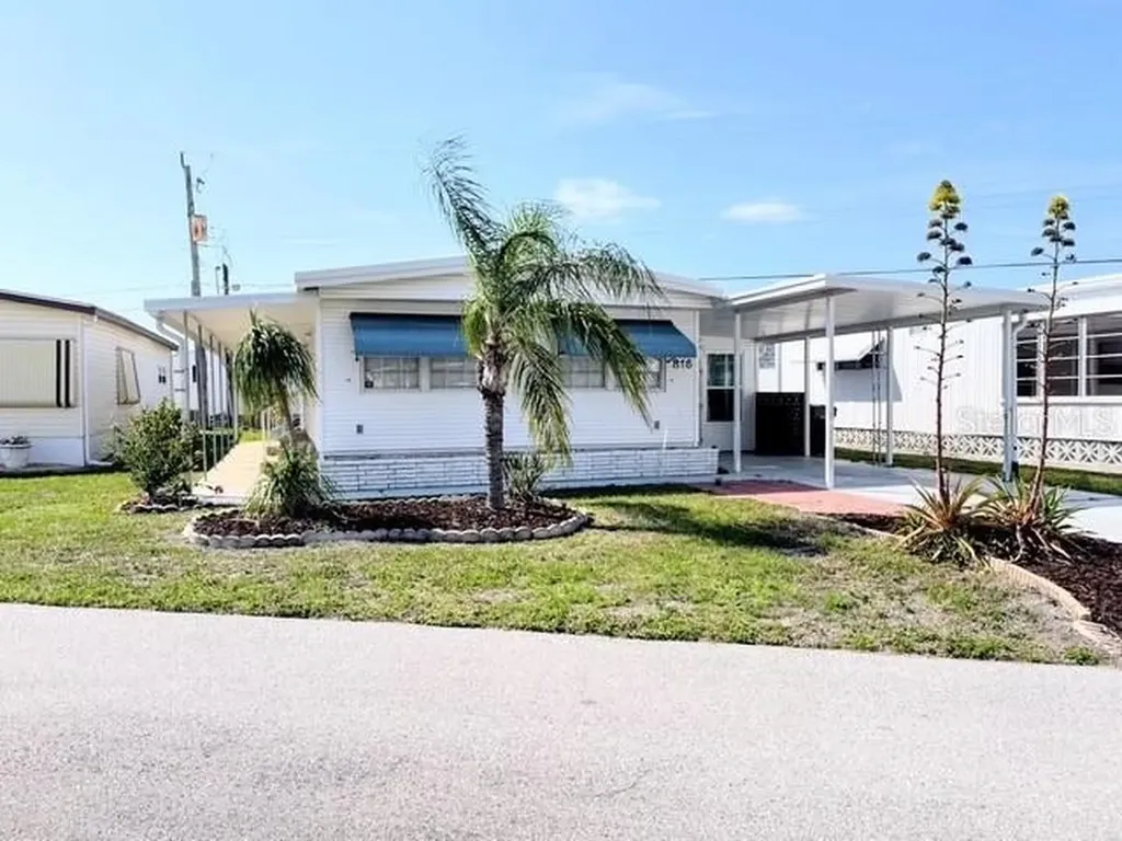 816 Turf Venice FL 34285