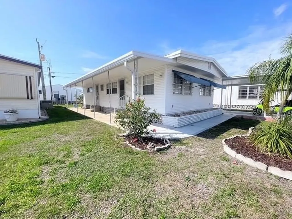 816 Turf Venice FL 34285