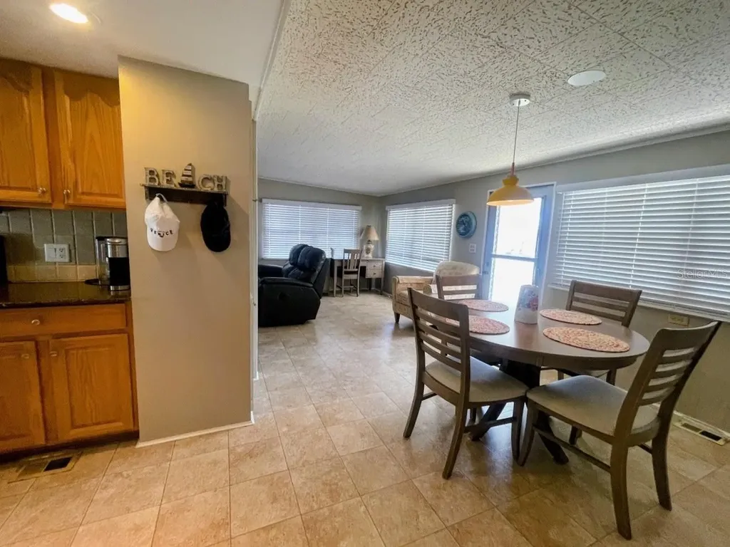 816 Turf Venice FL 34285