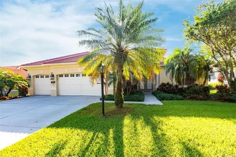 7211 Treymore Court Sarasota FL 34243