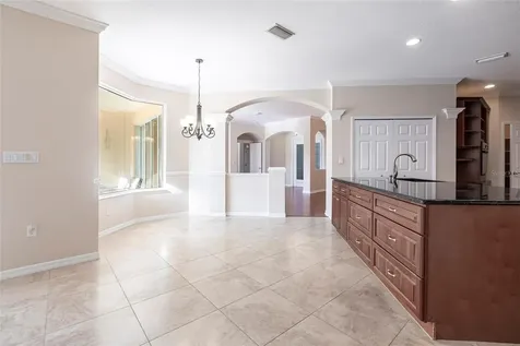 7211 Treymore Court Sarasota FL 34243