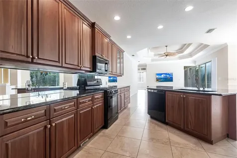 7211 Treymore Court Sarasota FL 34243