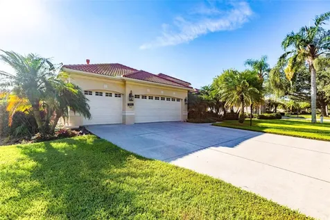 7211 Treymore Court Sarasota FL 34243