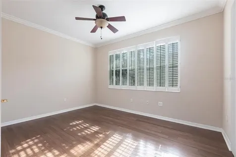 7211 Treymore Court Sarasota FL 34243
