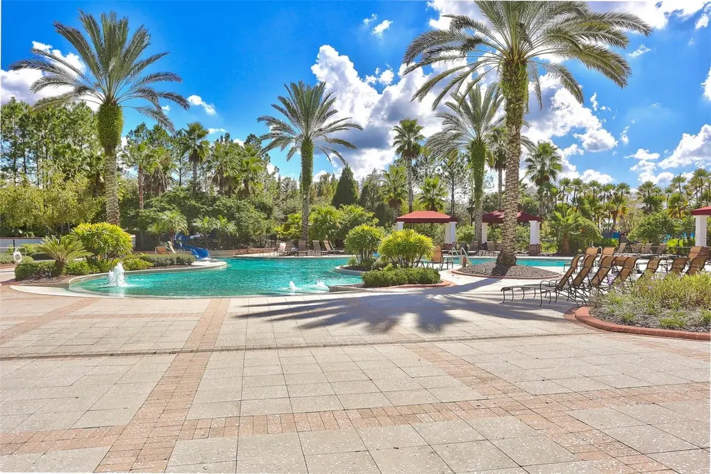 7938 Hampton Lake Drive Tampa FL 33647