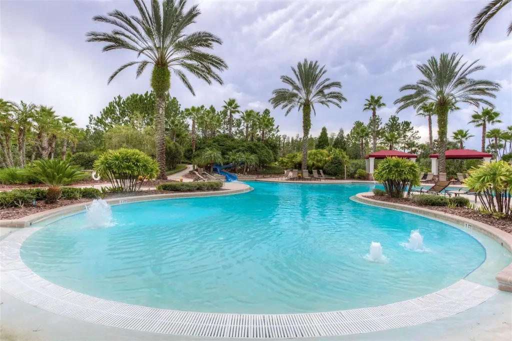 7938 Hampton Lake Drive Tampa FL 33647