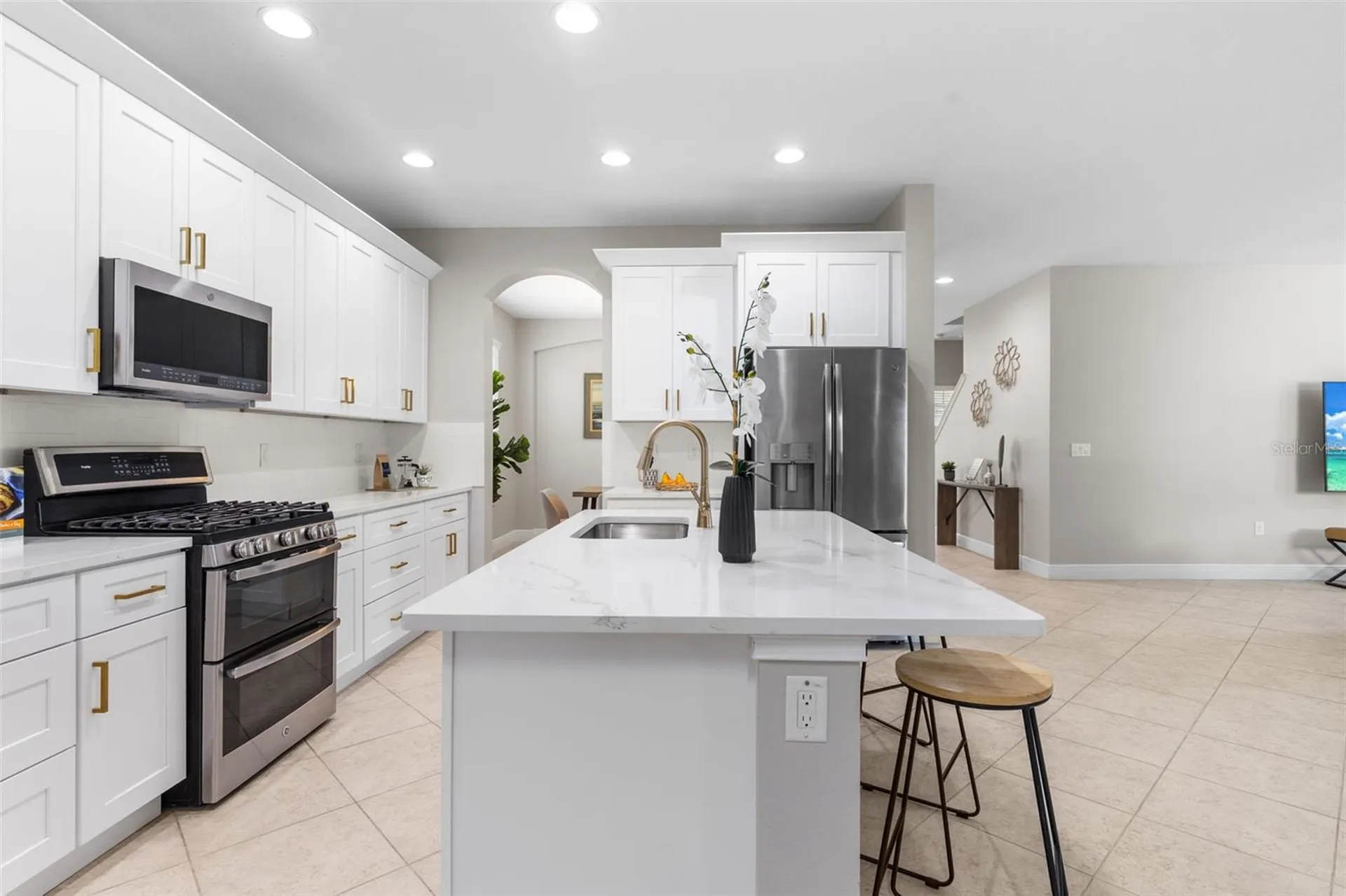 7938 Hampton Lake Drive Tampa FL 33647