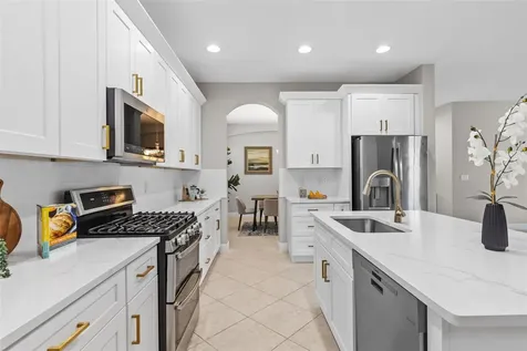 7938 Hampton Lake Drive Tampa FL 33647