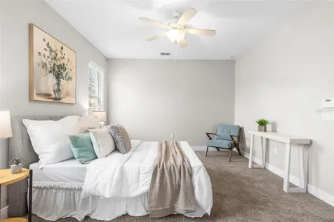 7938 Hampton Lake Drive Tampa FL 33647