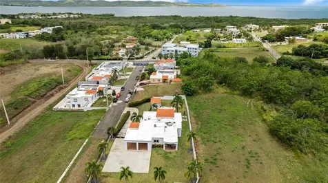 Carr 377 Km. 6.8 Paraiso De Boqueron Cabo Rojo PR 00623