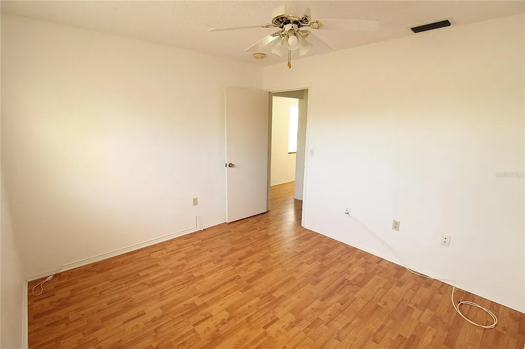 390 301 Boulevard W Bradenton FL 34205
