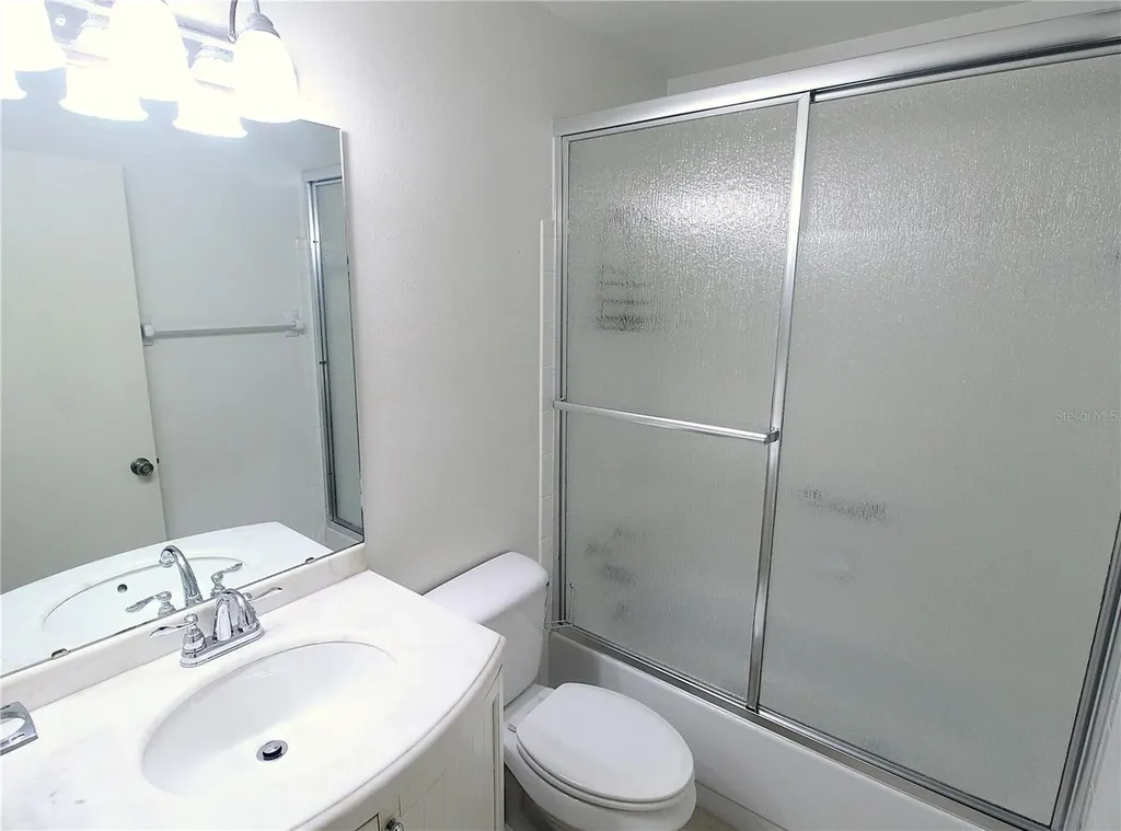 390 301 Boulevard W Bradenton FL 34205