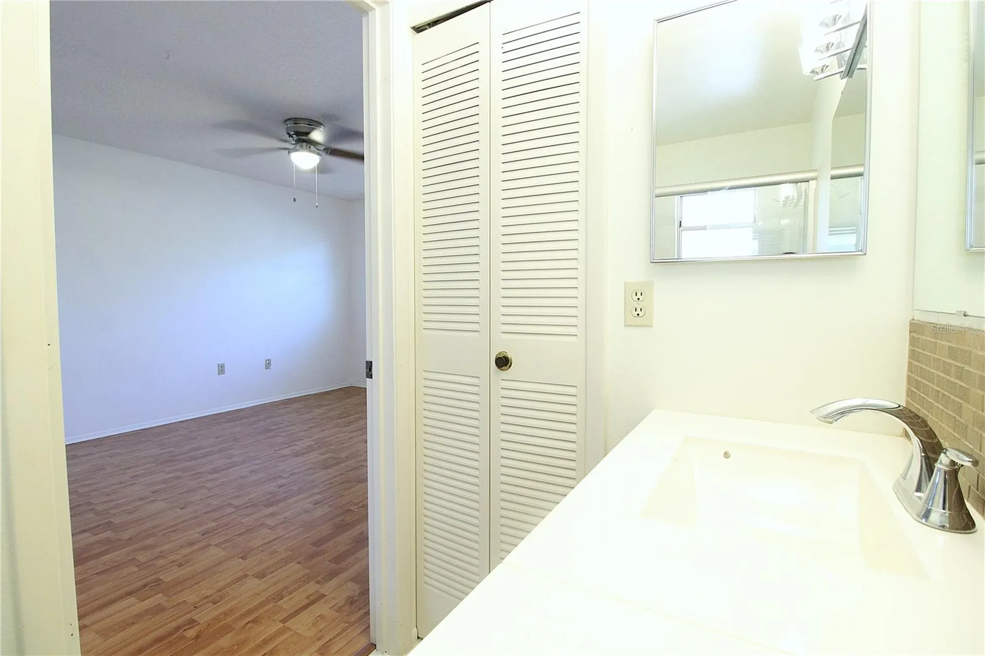 390 301 Boulevard W Bradenton FL 34205