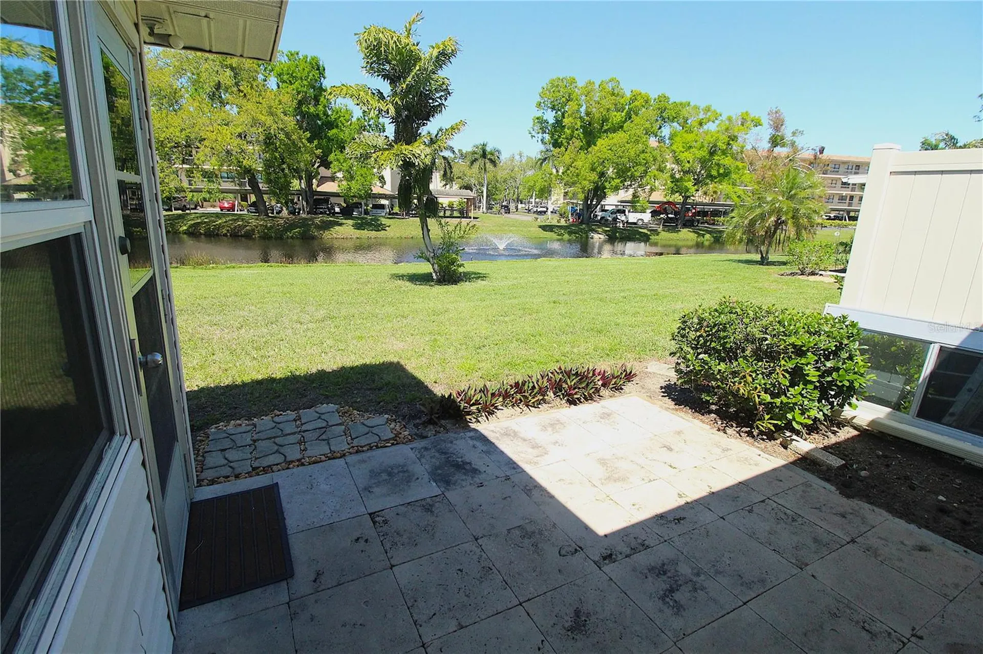 390 301 Boulevard W Bradenton FL 34205