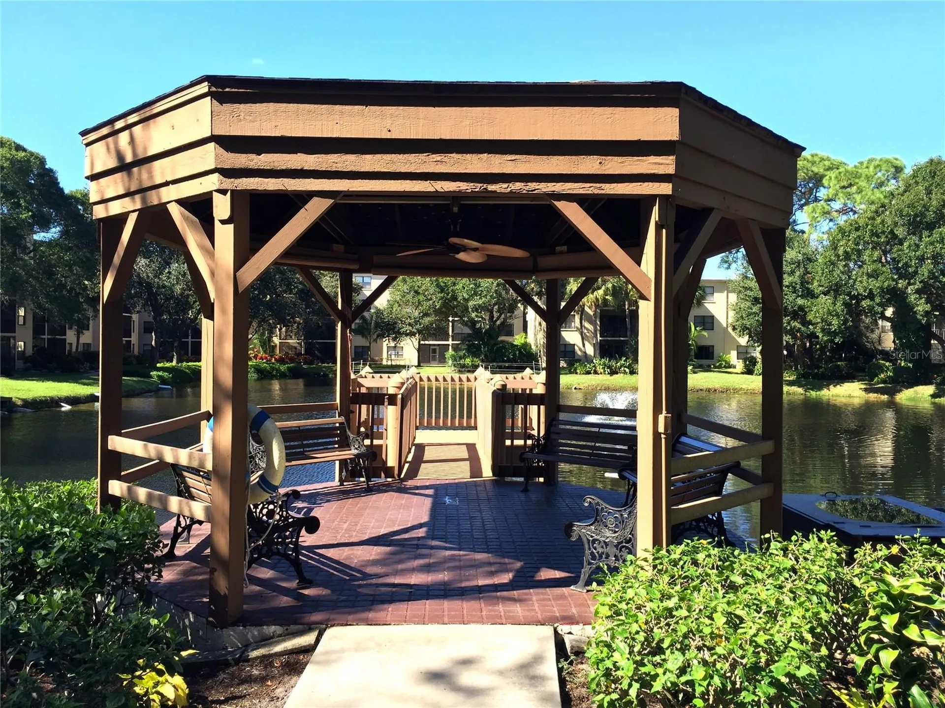 390 301 Boulevard W Bradenton FL 34205