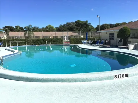 390 301 Boulevard W Bradenton FL 34205