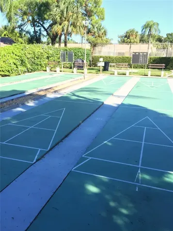 390 301 Boulevard W Bradenton FL 34205