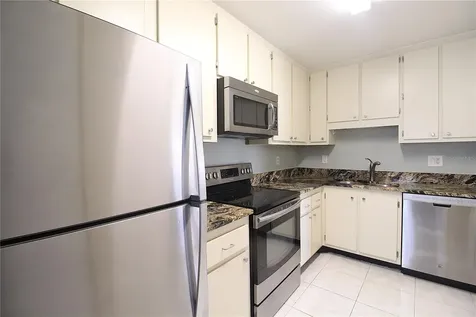 390 301 Boulevard W Bradenton FL 34205