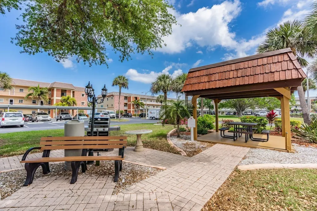 7 Dunoon Place Dunedin FL 34698