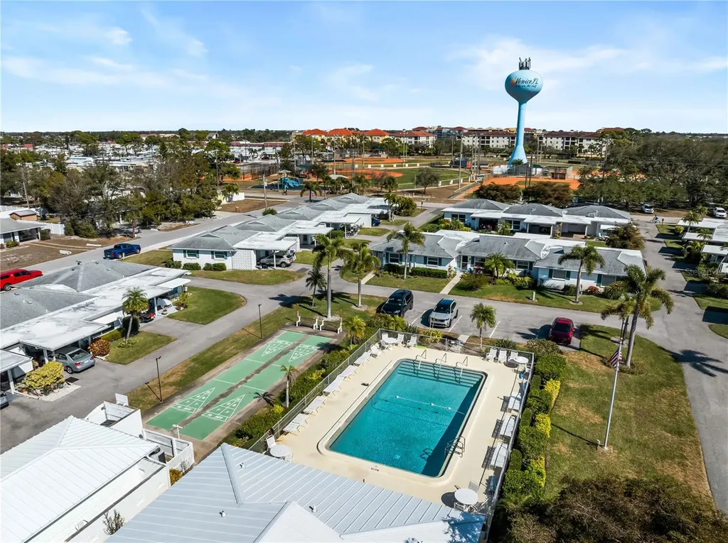 116 The Corso Venice FL 34285