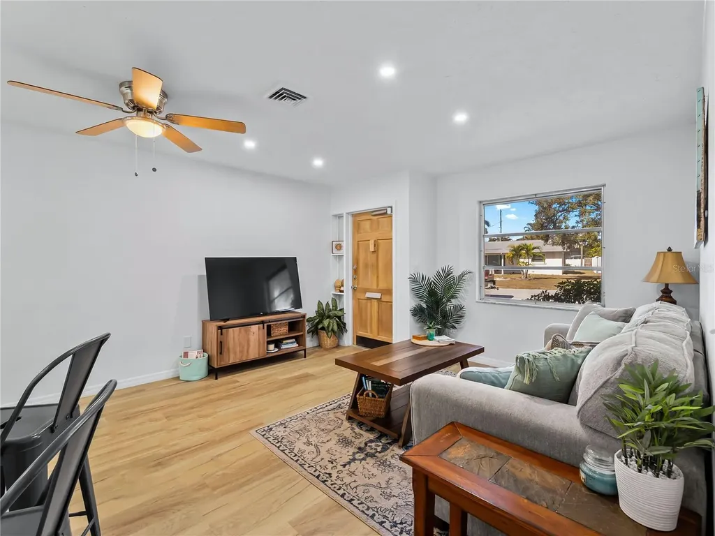 116 The Corso Venice FL 34285