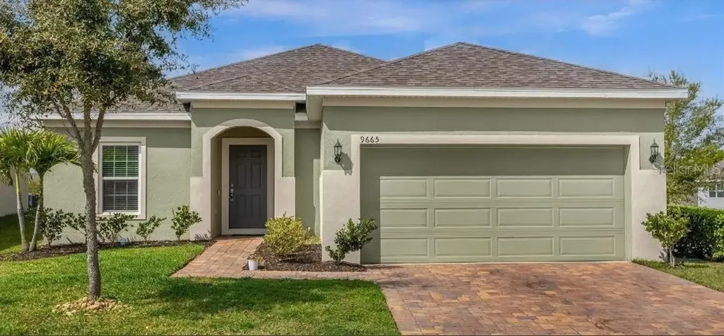 9665 Early Loop Groveland FL 34736
