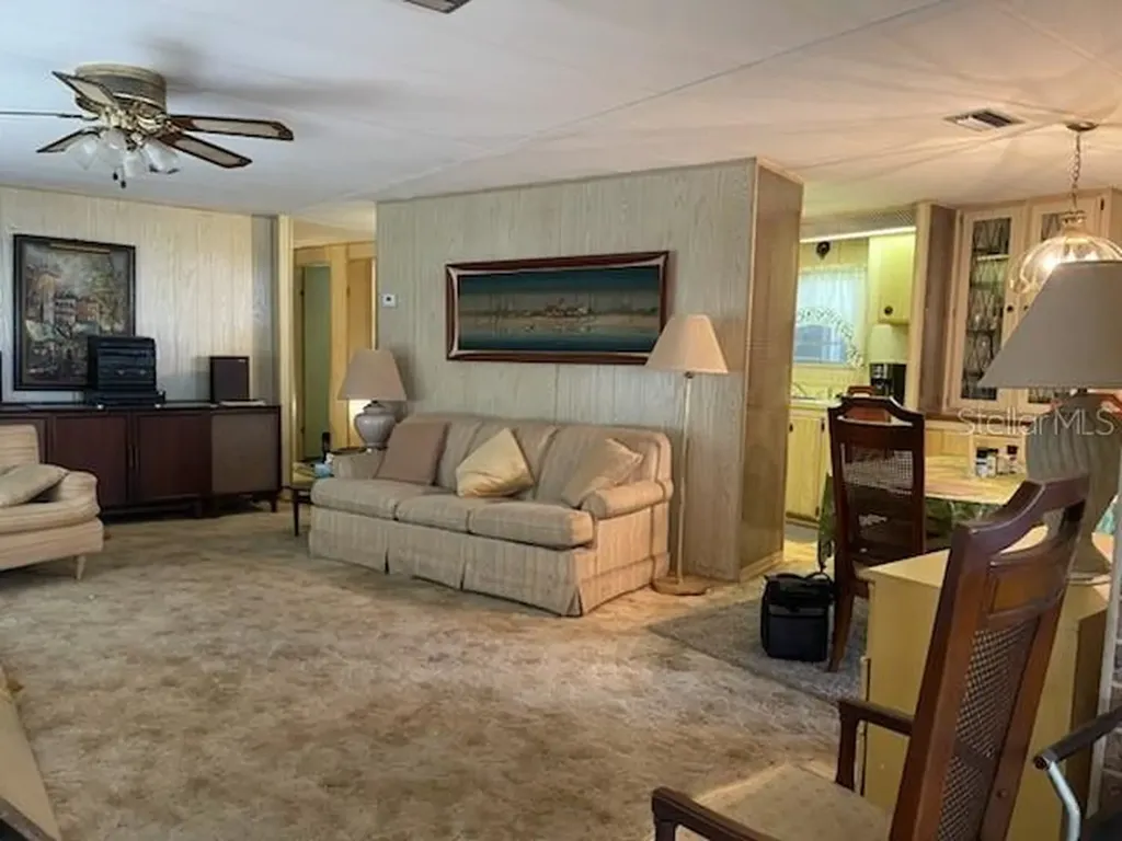 74 N Bobwhite Road Wildwood FL 34785