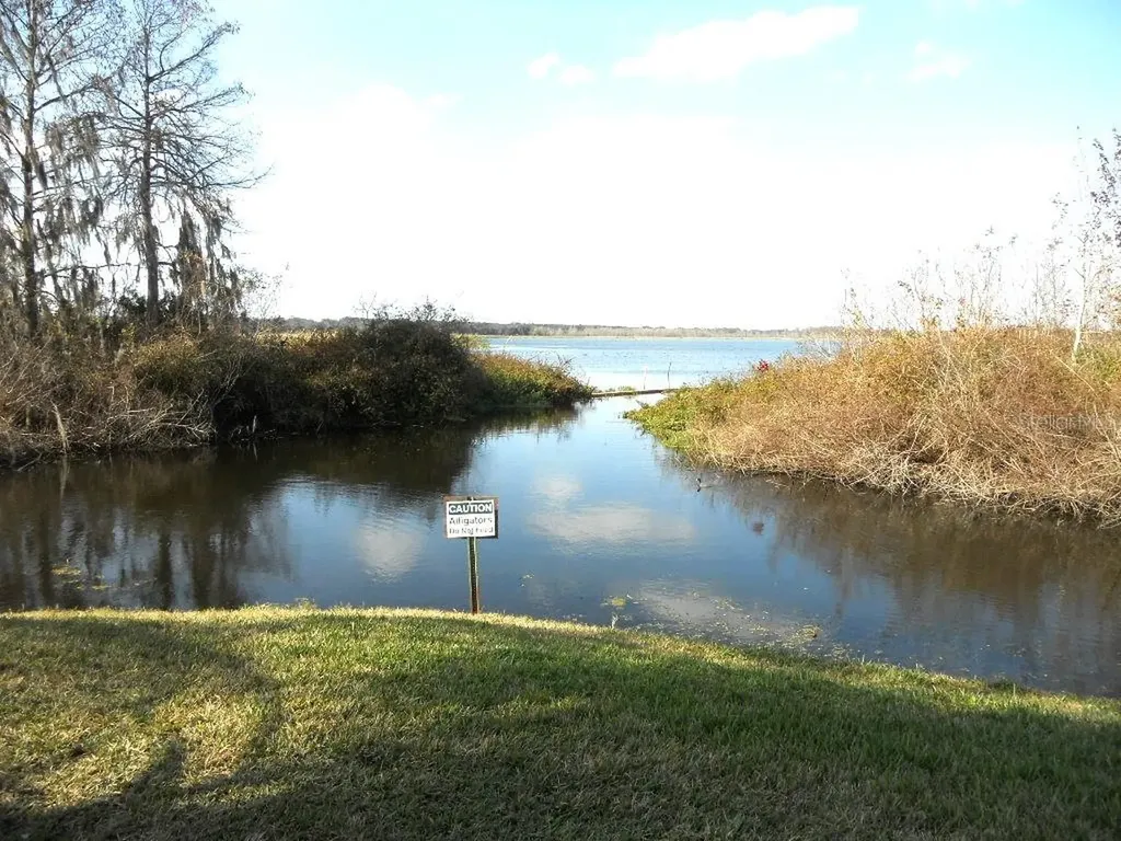 74 N Bobwhite Road Wildwood FL 34785