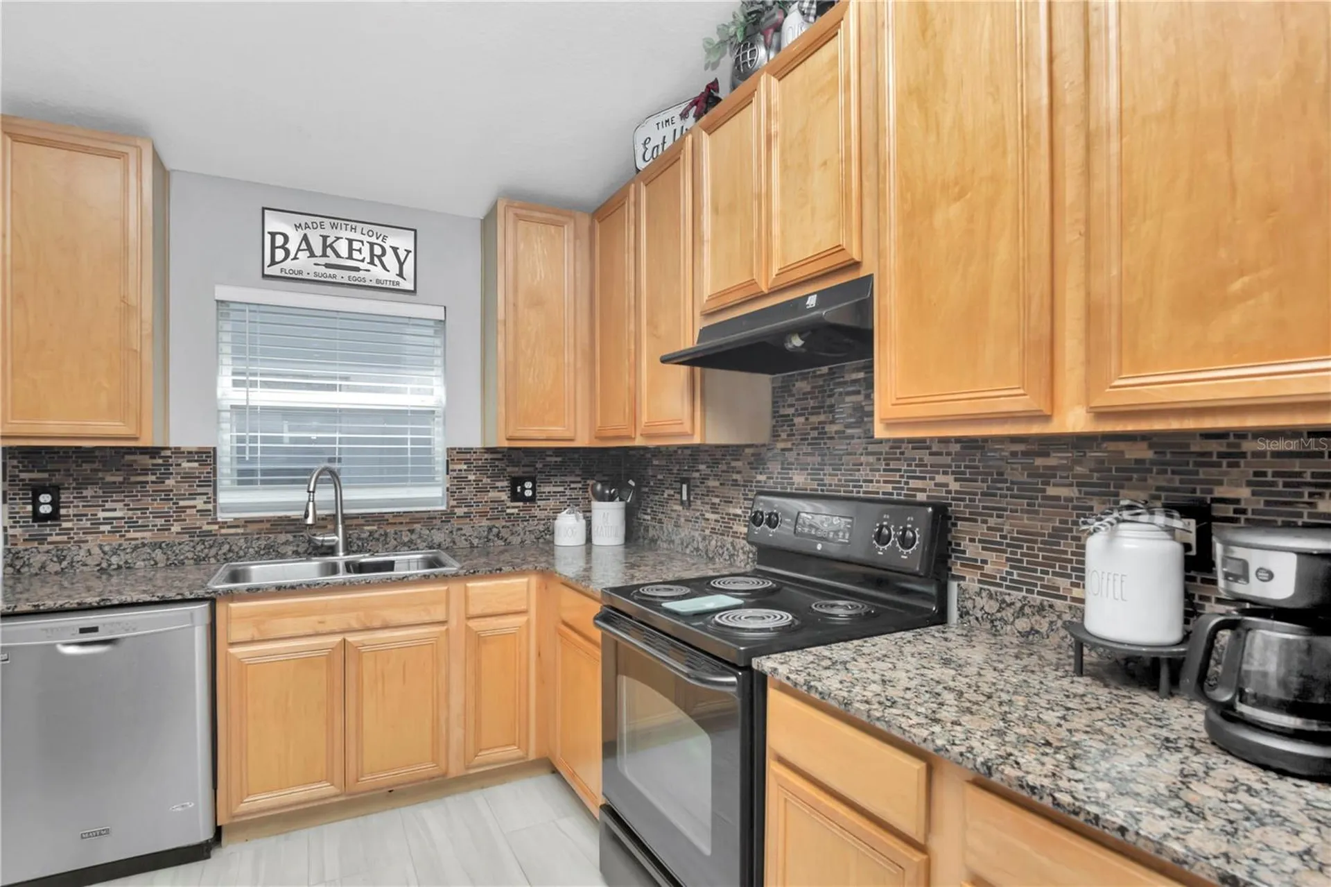 2239 Roanoke Springs Drive Ruskin FL 33570