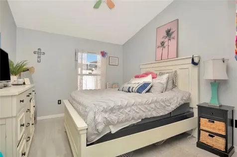2239 Roanoke Springs Drive Ruskin FL 33570