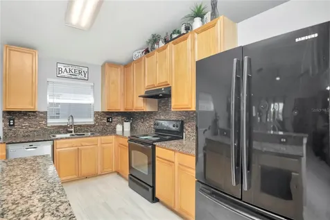 2239 Roanoke Springs Drive Ruskin FL 33570