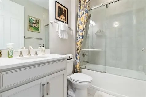 359 Toscavilla Boulevard Nokomis FL 34275