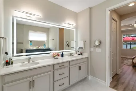 359 Toscavilla Boulevard Nokomis FL 34275