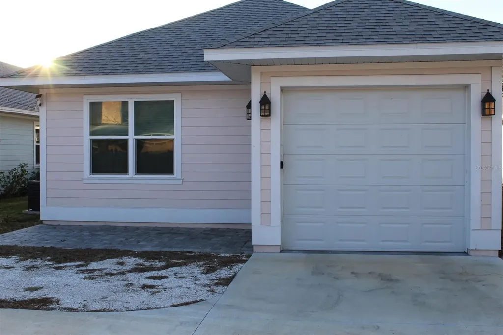 1619 17th Street W Bradenton FL 34205