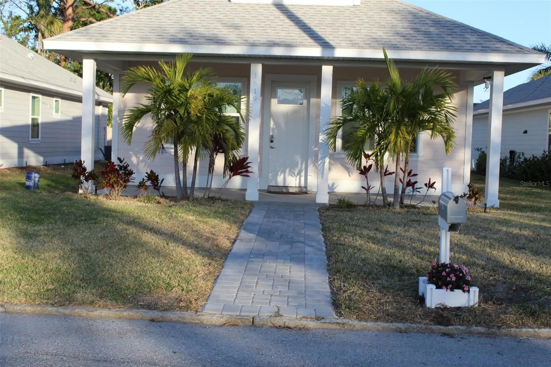 1619 17th Street W Bradenton FL 34205