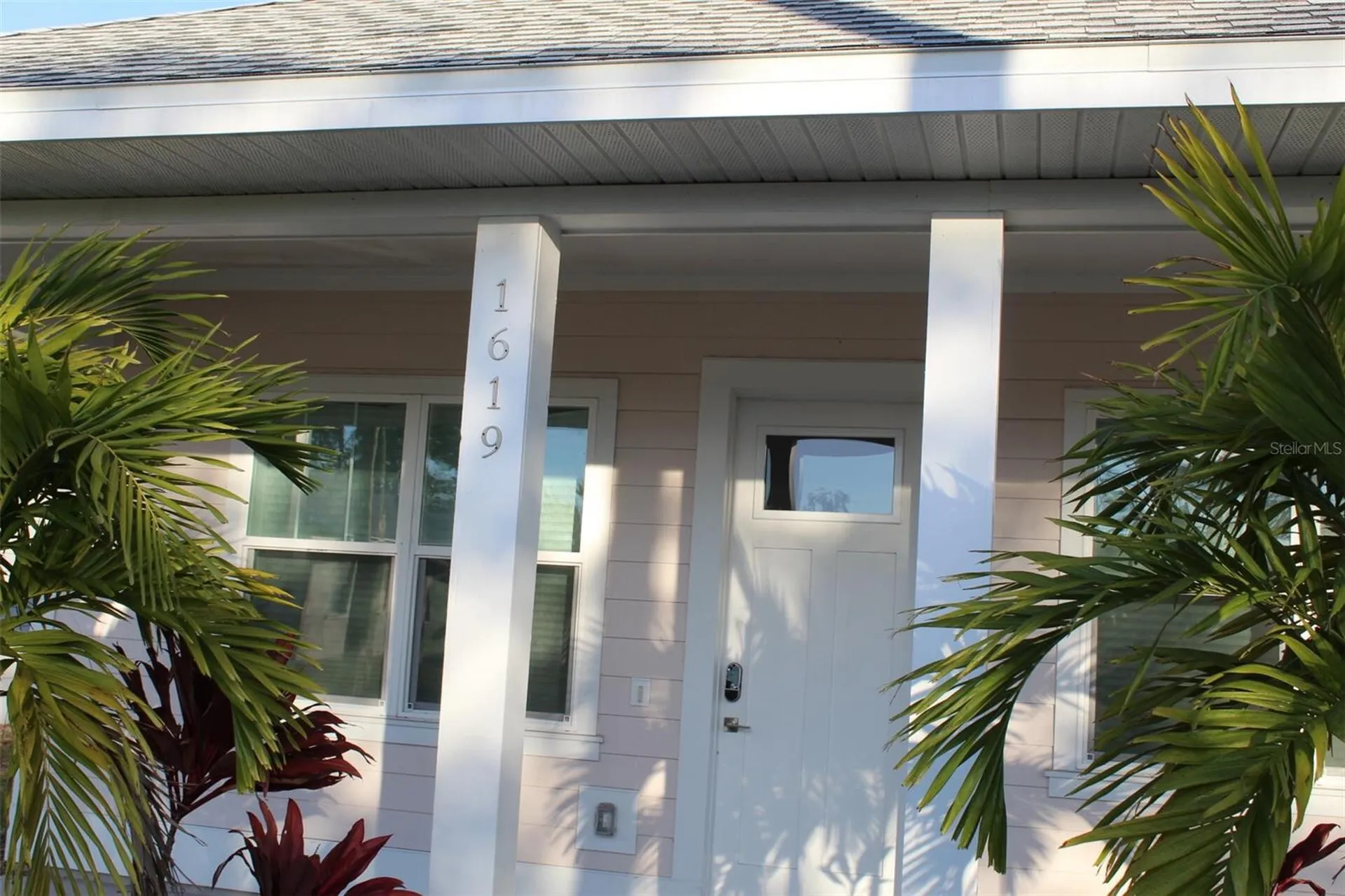 1619 17th Street W Bradenton FL 34205