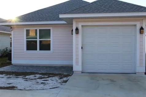 1619 17th Street W Bradenton FL 34205