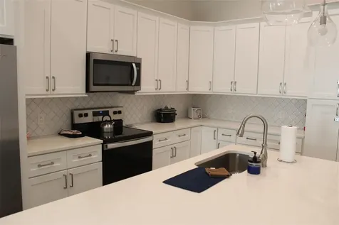 1619 17th Street W Bradenton FL 34205