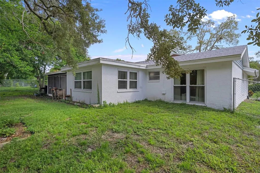12514 Coffee Hill Row Hudson FL 34667